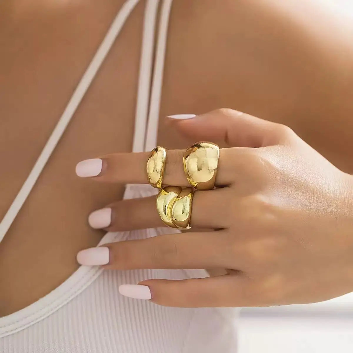 Baroque Pearl Flower Ring Collection