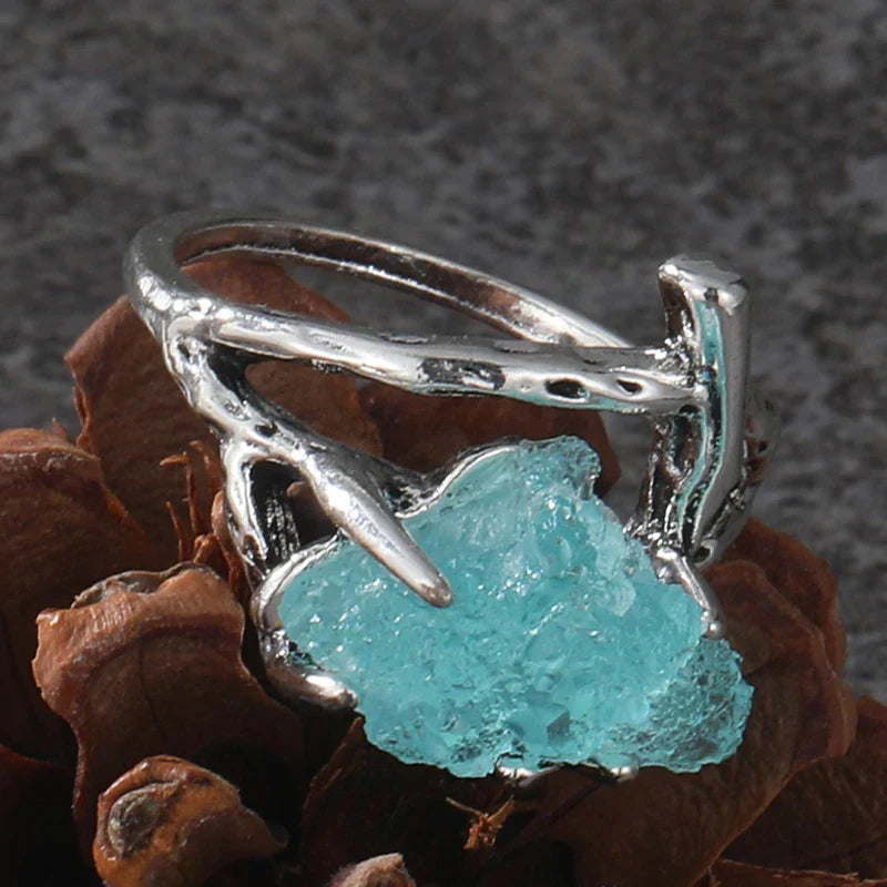 Raw Aqua Quartz Claw Ring