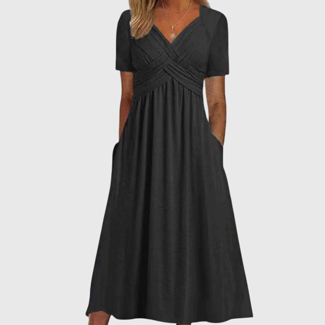 Emmy - Flattering Dress