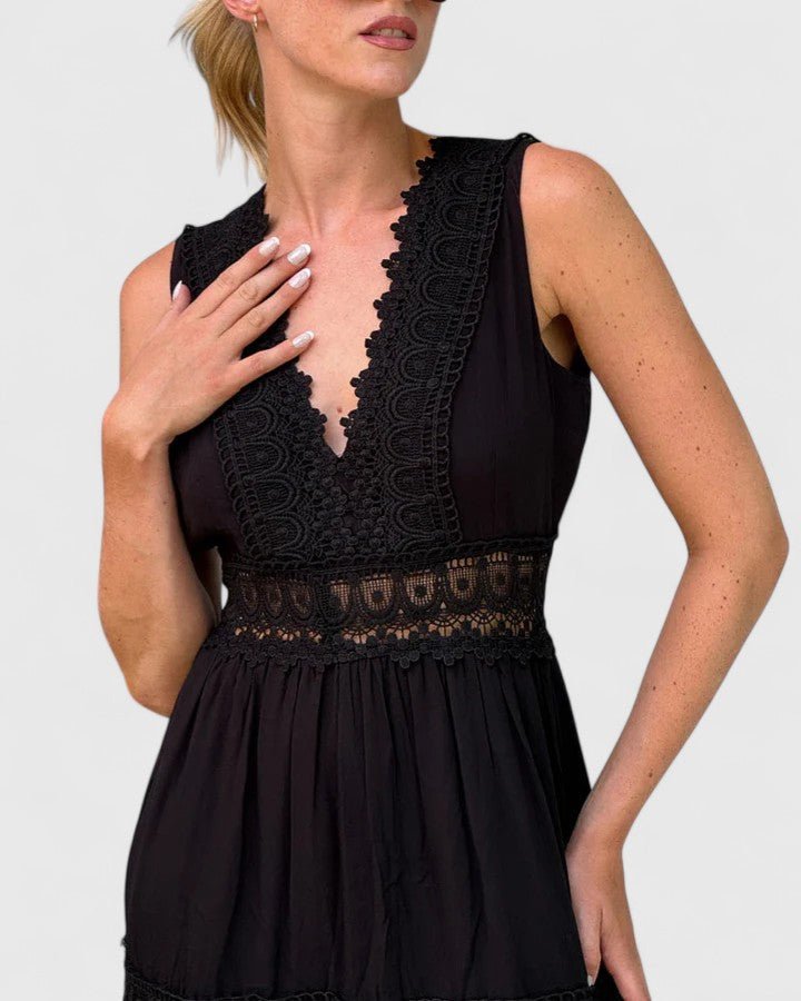 Amalia | Elegant Midi Dress